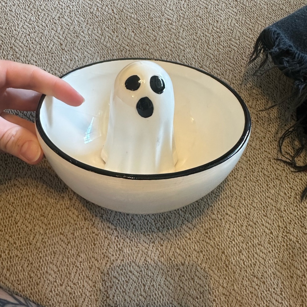 Ghost candy dish